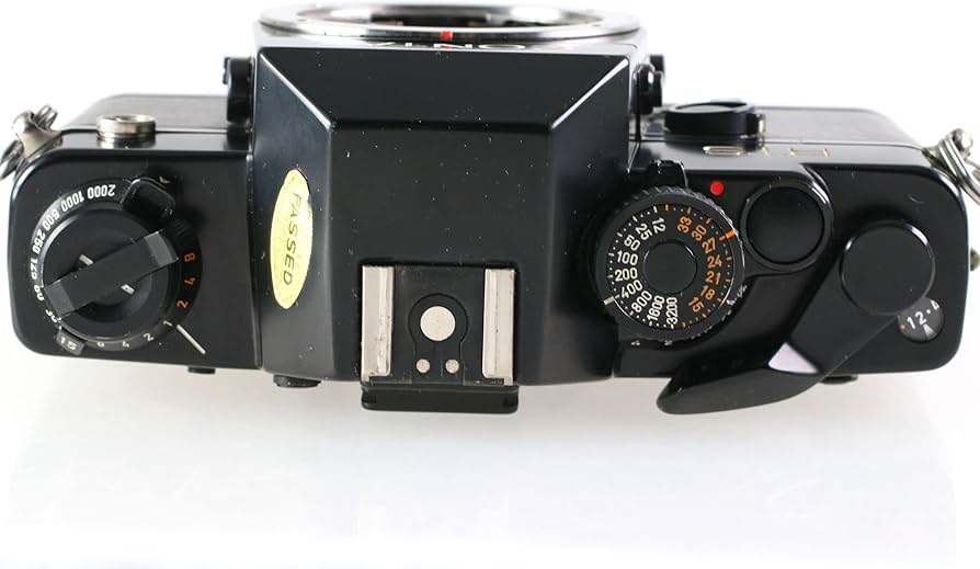 Amazon.com : Contax RTS II 2 Quartz Body Housing SLR Camera Single