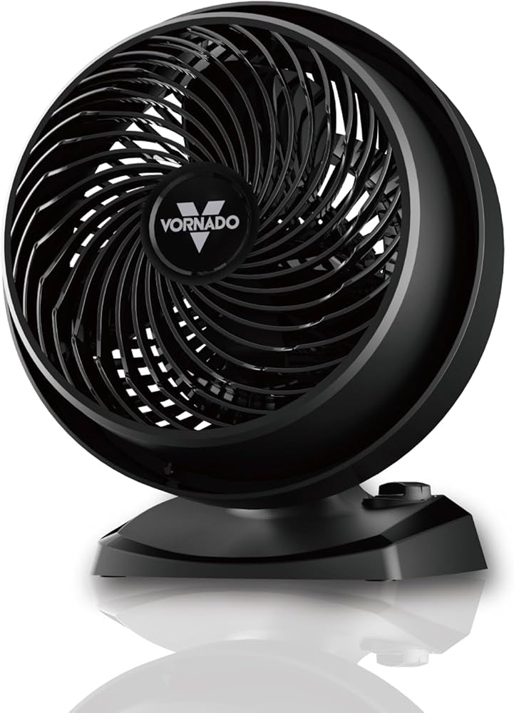 Amazon | ボルネード サーキュレーター タフモーター 12畳 パワフル