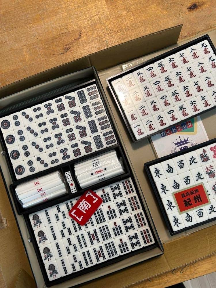 Amazon | 高級 麻雀牌 紀州 点棒 チップ カード麻雀 麻雀セット 麻雀
