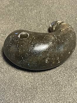 Amazon.co.jp: 古墳時代 勾玉 出土品 発掘品 大型4.8cm : おもちゃ