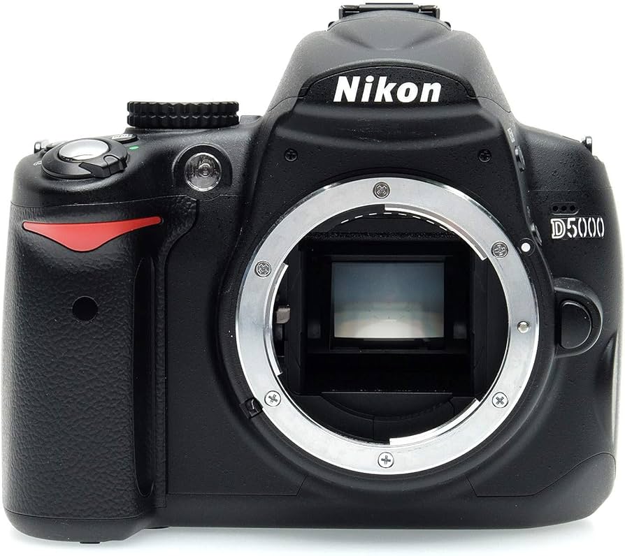 Amazon.com : Nikon D5000 12.3 MP DX Digital SLR Camera with 2.7