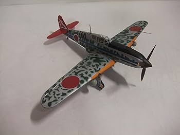 Amazon.co.jp: 完成品 日本陸軍 三式戦闘機 飛燕 48分の1サイズ