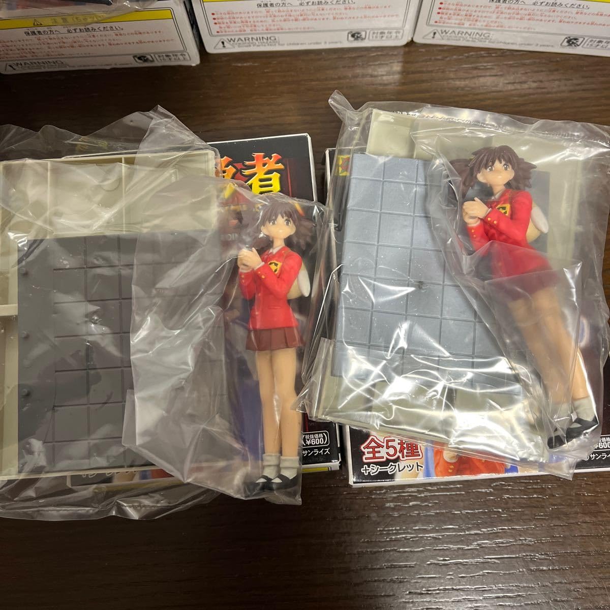 Amazon.co.jp: CMs 勇者ヒロインコレクション 全種セット シークレット