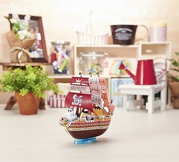 Amazon.com: Bandai One Piece Grand Ship Collection Queen Mama