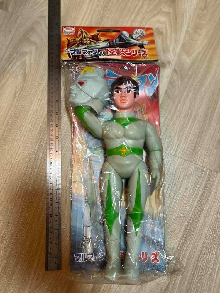 ソフビ ミラーマン マスク取れ小 （レトロカラー) 面替え 面取れ