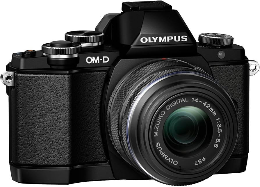 Amazon Canada: Olympus OM-D E-M10 Compact System Camera with 14