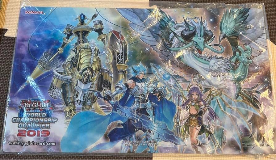Amazon.co.jp: 遊 戯 王 WCQ 2019 星杯プレイマット : おもちゃ