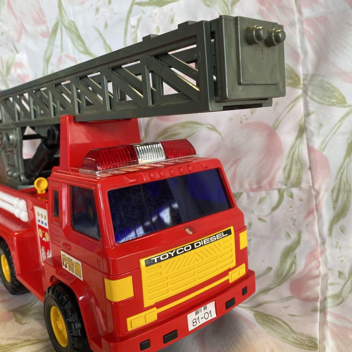 Amazon.co.jp: 当時物 玩具 乗り物 消防車 スーパー消防車 はしご消防