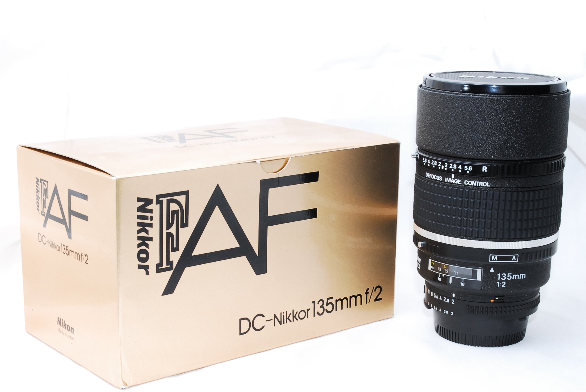 Amazon | Nikon ニコン AF DC-NIKKOR 135mm F2 | カメラ用交換レンズ 通販