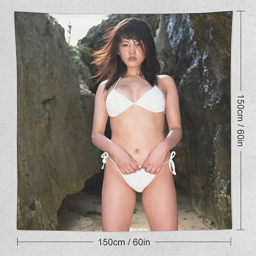 Amazon.co.jp: 綾瀬はるか クール写真ポスター 水着タペストリー