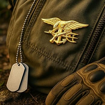 Amazon.co.jp: Don Flyee レプリカ Navy SEALs ピンバッジ ピンズ 徽章