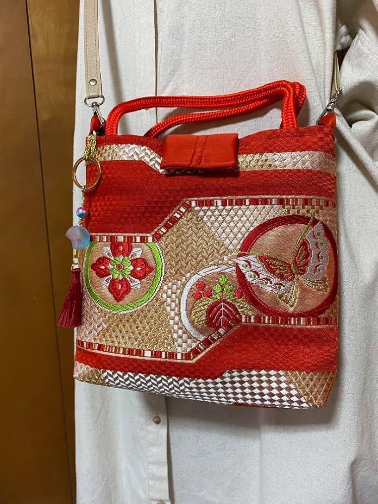 Amazon.co.jp: 帯リメイクショルダーバッグ (赤) : ファッション