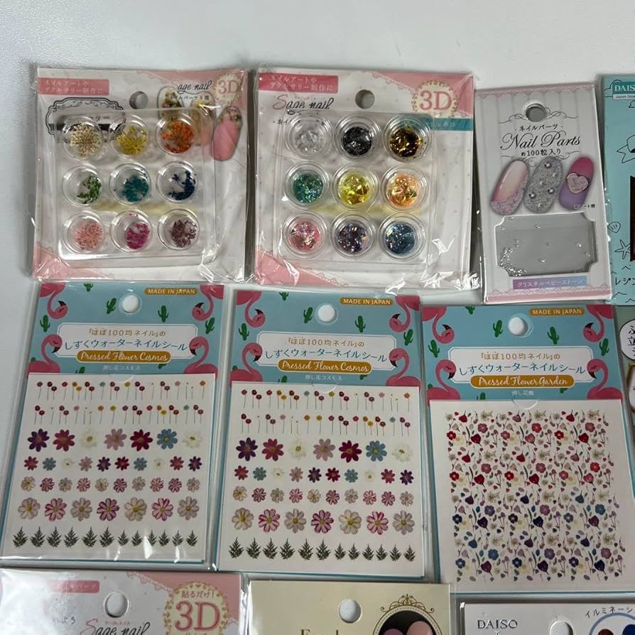 Amazon.co.jp: ネイルシール ネイルパーツ まとめ売り ダイソー セリア