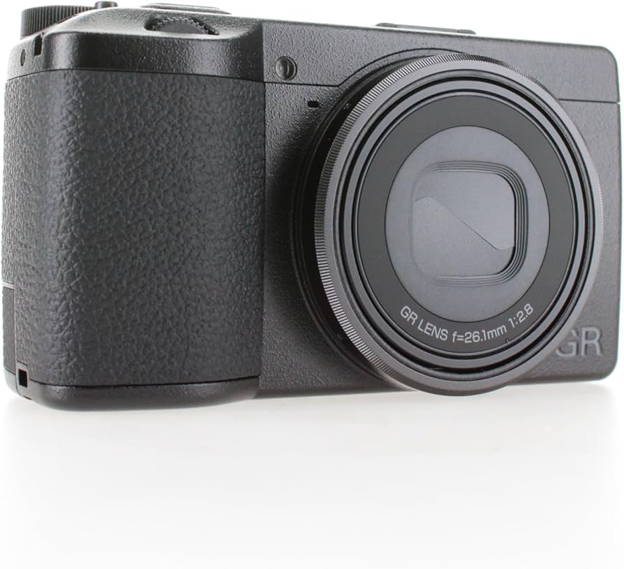 Amazon.com : Ricoh GR IIIx HDF Digital Camera (01283) Bundle