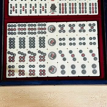 Amazon | 藝夢堂 最高級 本手彫牌 麻雀牌 背竹牌 トランプ証紙付