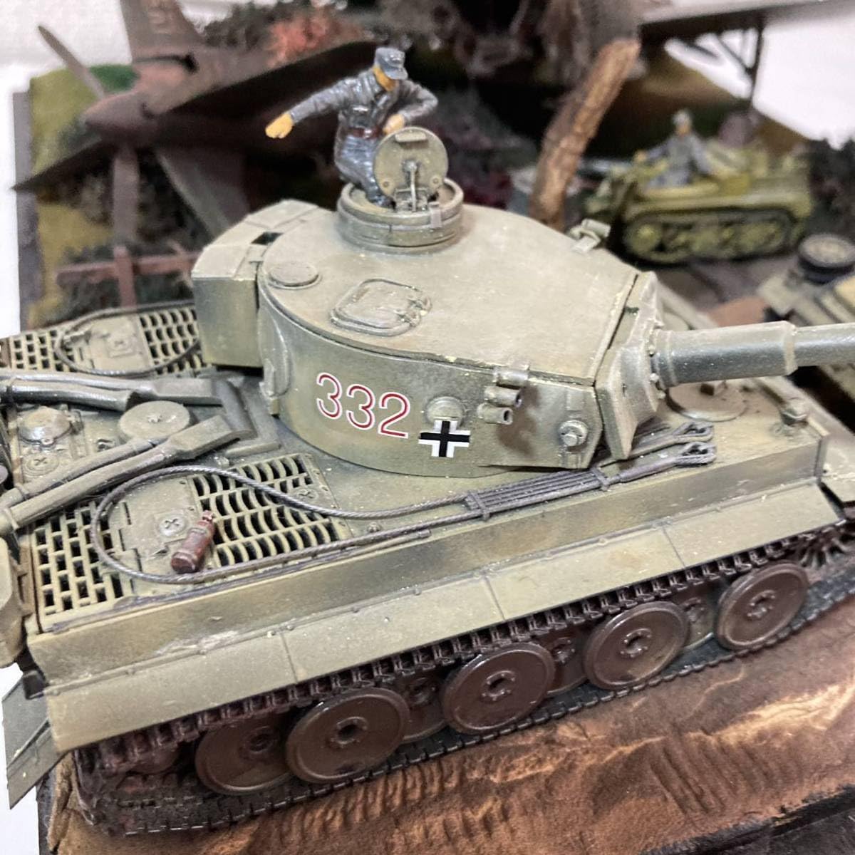 Amazon | ドイツ軍 ジオラマ ティーガー戦車 3号戦車 ドルニエ Do335