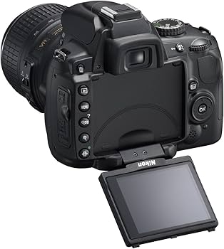 Amazon.com : Nikon D5000 DSLR Camera with 18-55mm f/3.5-5.6G VR