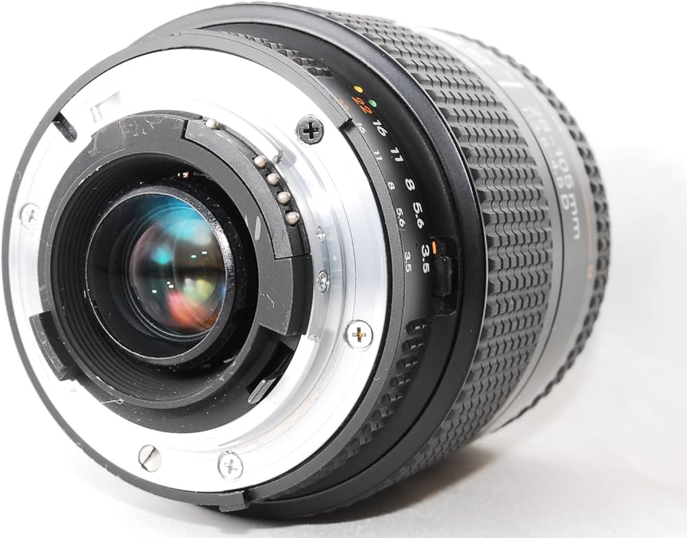 Amazon.co.jp: Nikon Ai AF Zoom Nikkor 28-105mm F3.5-4.5D (IF