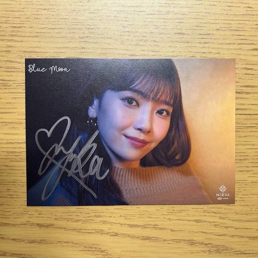 NiziU マユカ 直筆サイン入り フォトカード 会場限定 NiziU マユカ