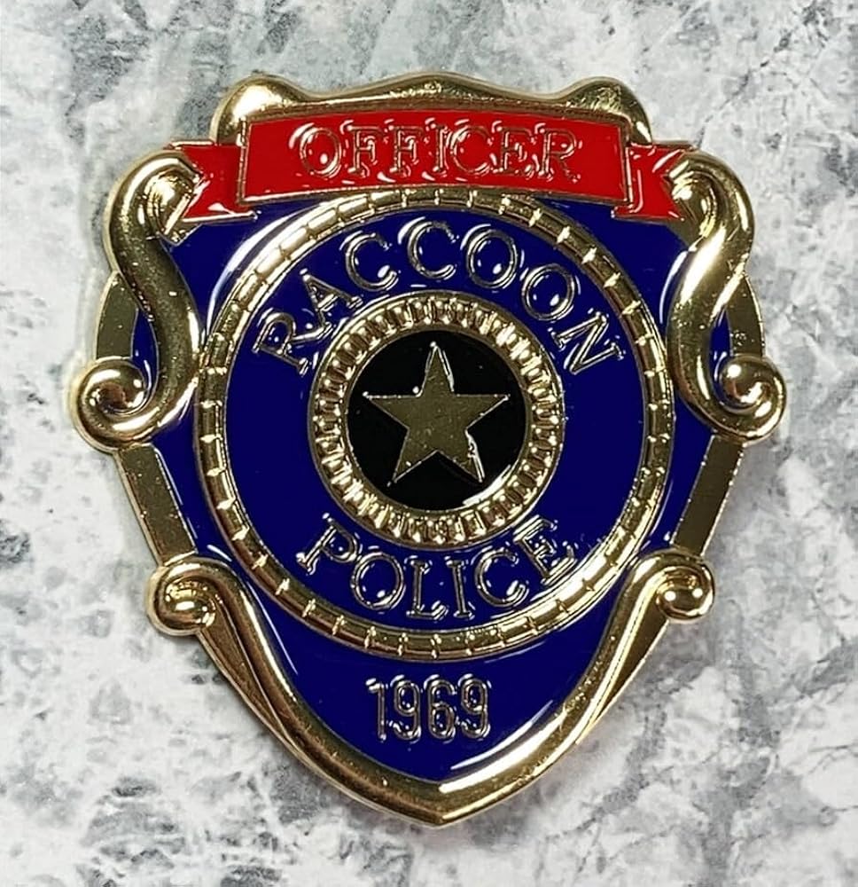 Amazon.co.jp: 「バイオハザード ラクーンシティ 警察バッジ