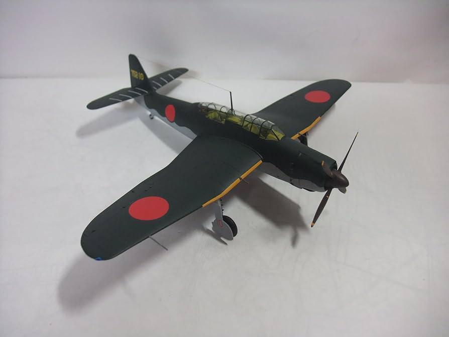 Amazon | 完成品 日本海軍 流星改 戦闘攻撃機48分1サイズ | プラモデル