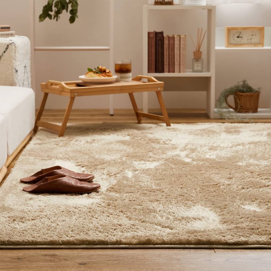Amazon｜萩原 ラグ ベージュ 約190×190cm 「カミン」 シャギーラグ