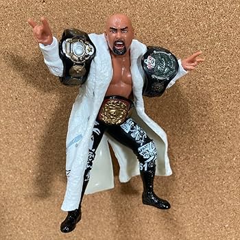 Amazon.co.jp: 武藤敬司 グレートムタ フィギュア IWGP 三冠