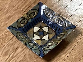Amazon.co.jp: 白石篤 多彩幾何文糠白釉飾皿 益子焼 陶器 飾皿 置物