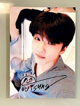 Amazon.co.jp: チソン直筆サイン入り2Lサイズ写真…NCT…Jisung …1