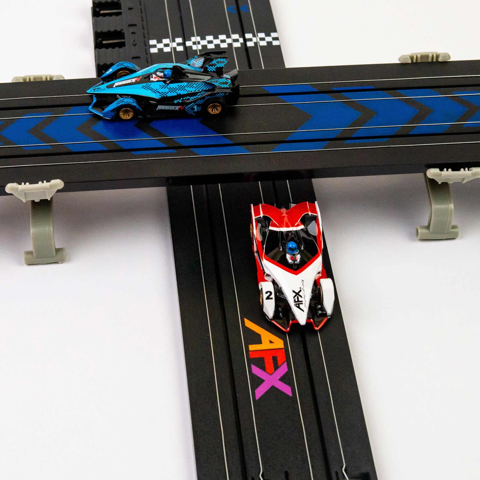 Amazon.com: AFX/Racemasters Infinity Set AFX22033 HO Slot Racing