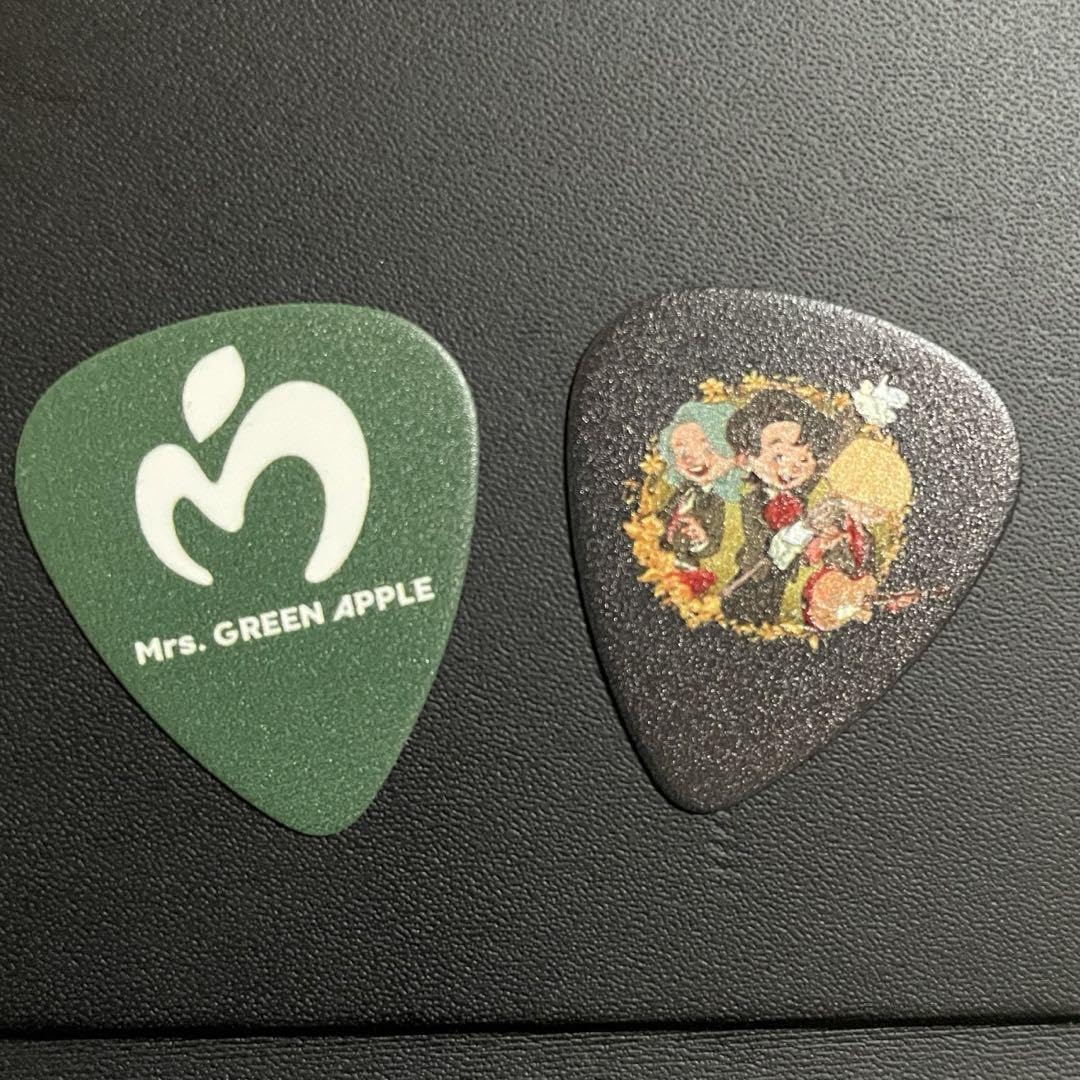 Amazon.co.jp: Mrs. GREEN APPLE ピック エポスカード 特典 ミセス