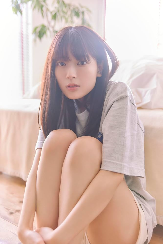 Amazon.co.jp: 乃木坂46 岩本蓮加1st写真集 いたずらな風 : SAKAI DE