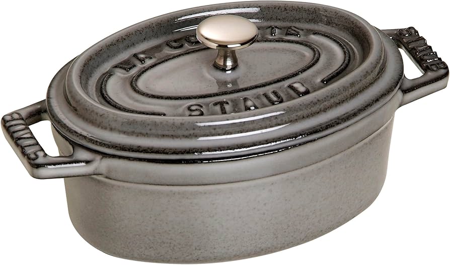 Amazon.com: staub La Cocotte Oval 40500-116 Mini Pico Cocotte Oval