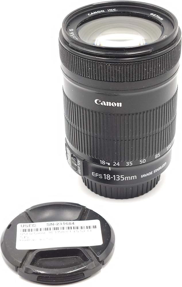 Amazon.com : Canon EF-S 18-135mm f/3.5-5.6 is Standard Zoom Lens