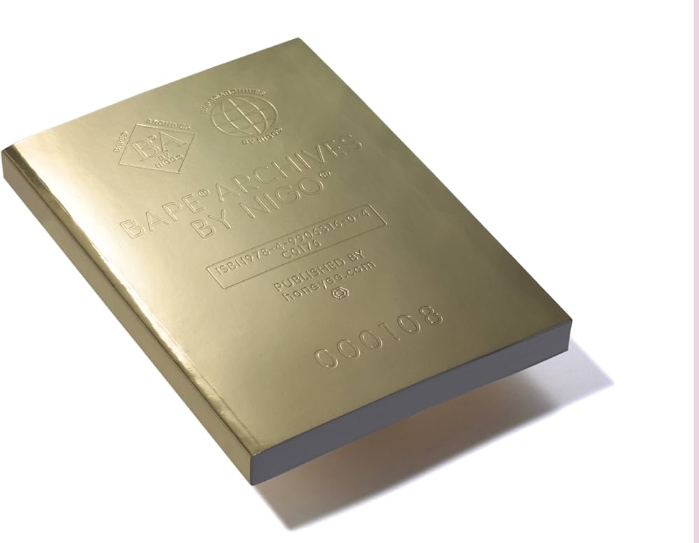 Amazon.co.jp: BAPEARCHIVES BY NIGO : NIGO, 榎本一生, 鈴木哲也