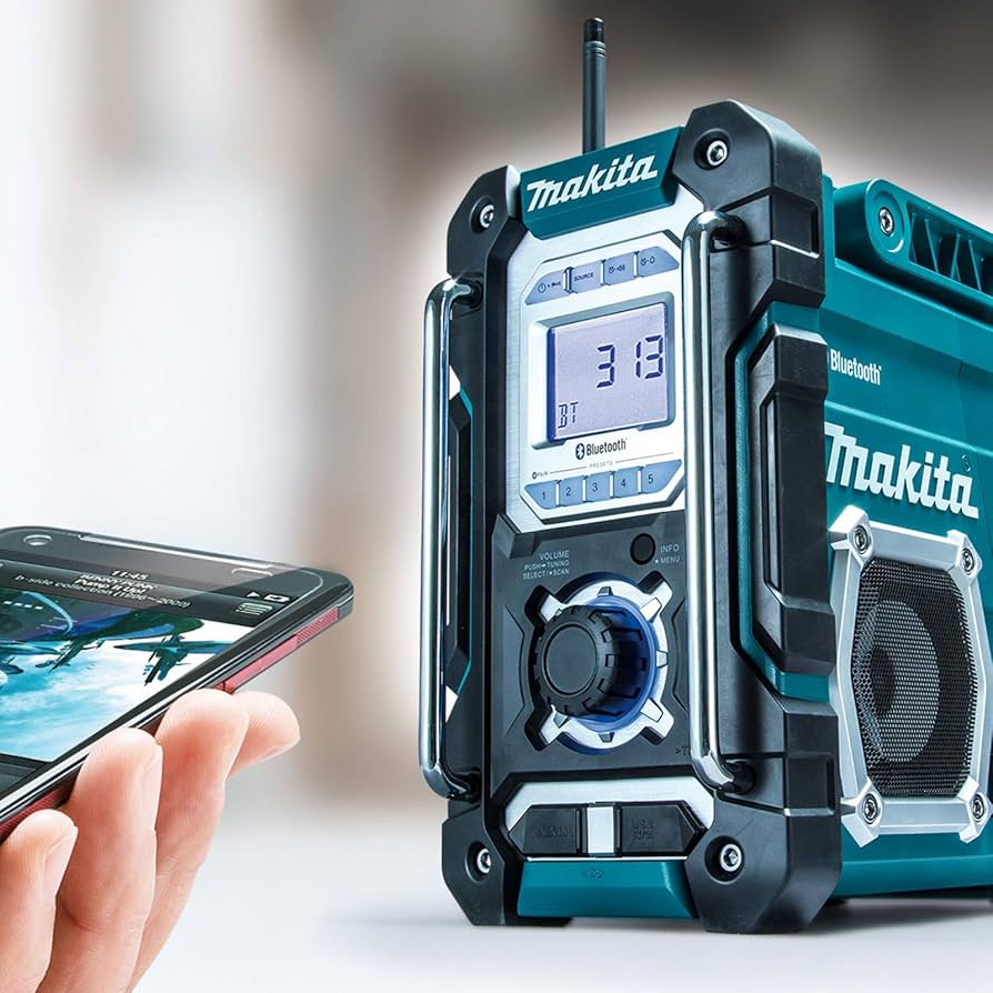 Makita 18V Bluetooth Job Site Radio DMR108N - Skin Only : Amazon