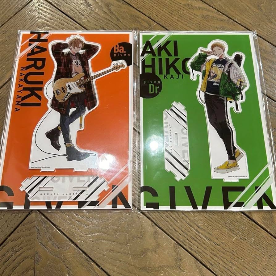 Amazon.co.jp: ギヴン展 つながるBIGアクリルスタンド 春樹 秋彦