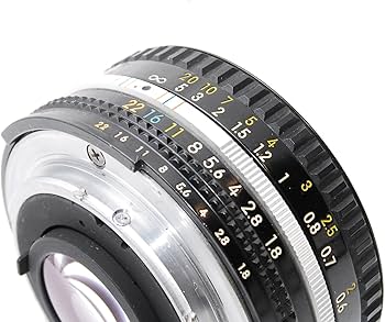 Amazon.co.jp: Nikon MFレンズ Ai 50mm F1.8s パンケーキ : 家電＆カメラ