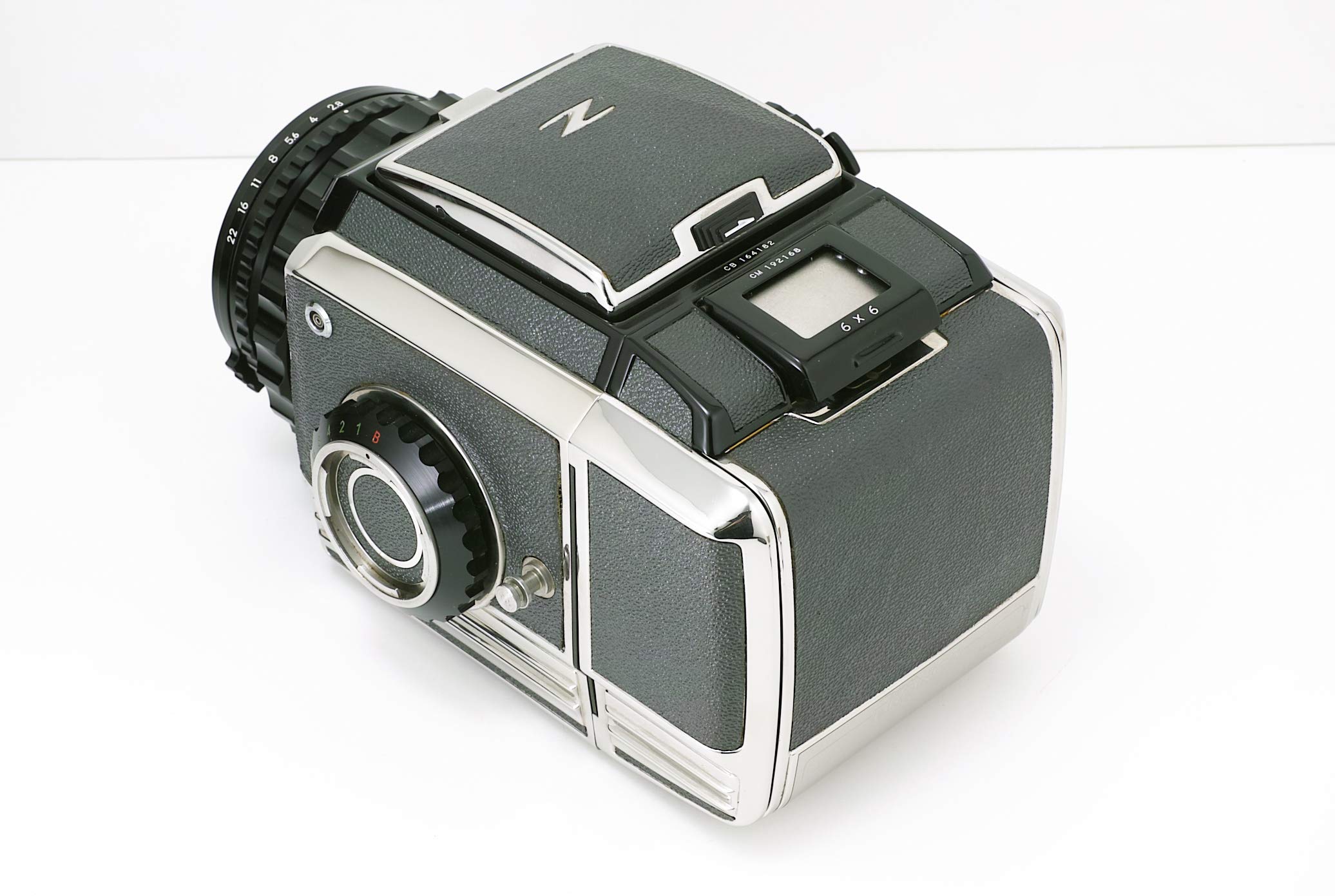 Amazon | Zenza Bronica S2 with Nikkor-P 75mm F2.8 ブロニカ | 一眼