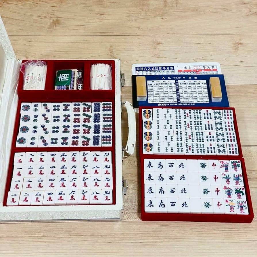 Amazon | 激麻王印 高級麻雀牌 背竹牌 鳳凰 5枚羽一索 高級ケース