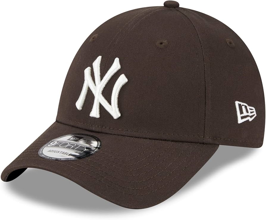 New Era New York Yankees MLB League Essential Brown White 9Forty