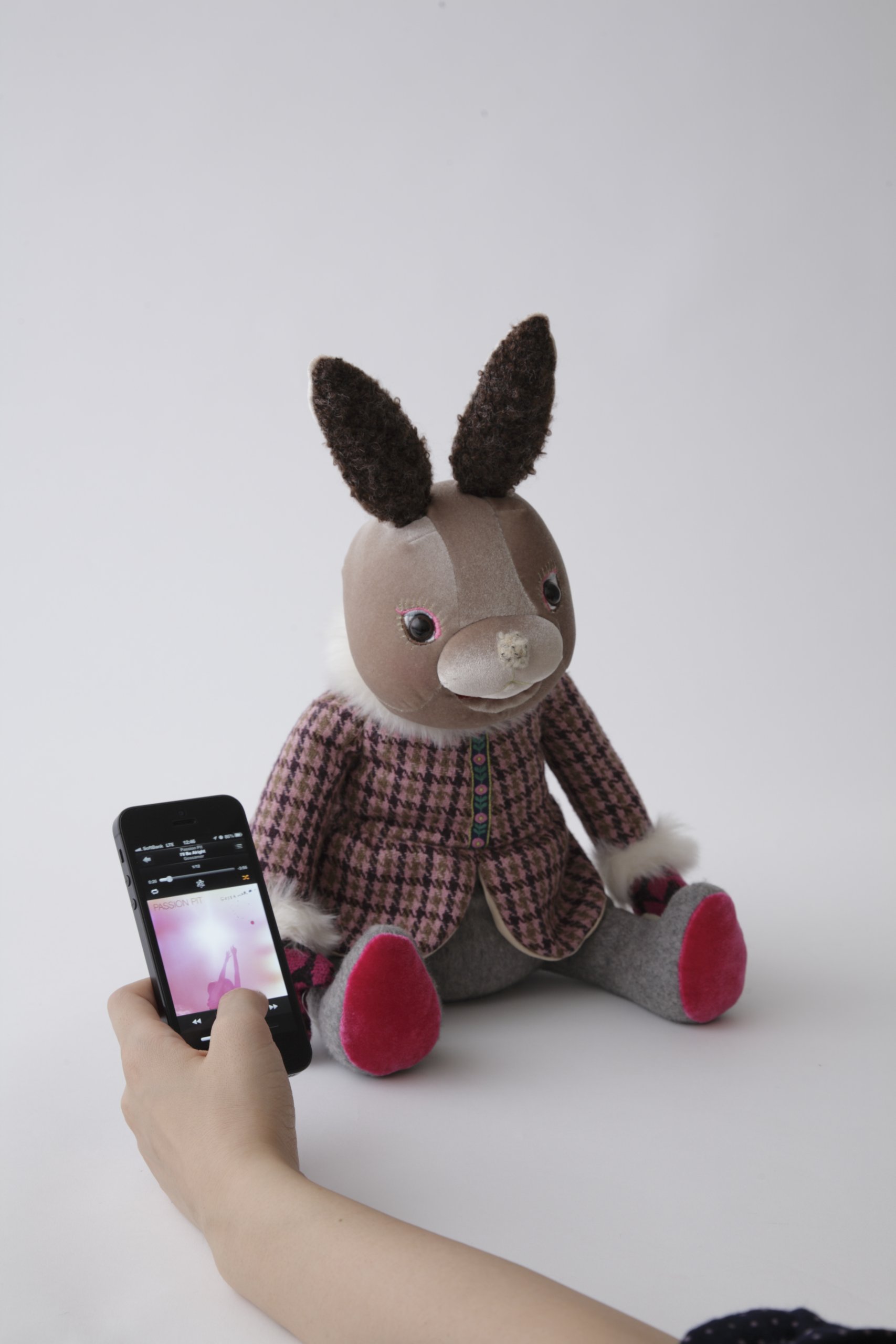 Amazon.co.jp: BRUNO KUCHI-PAKUアニマルスピーカー ラビット BOE005