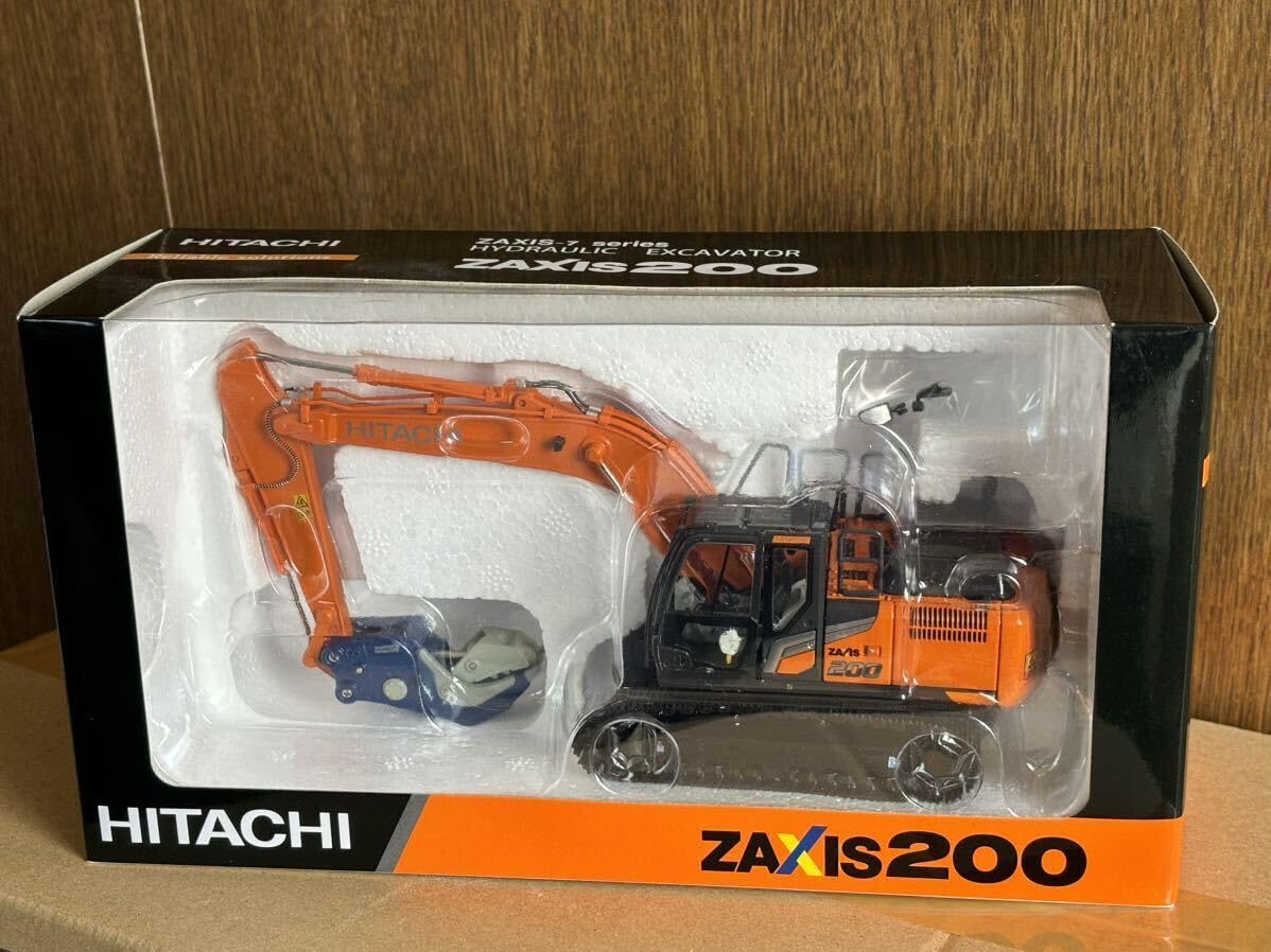 Amazon.co.jp: ZAXIS200-7 1/50 小割仕様 日立建機 油圧ショベル