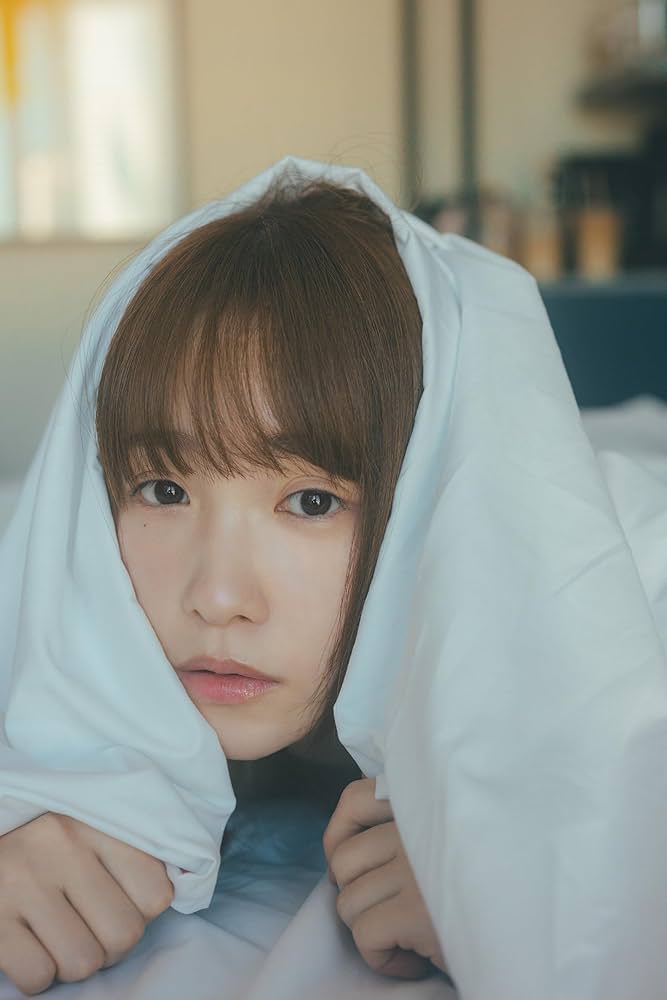 川栄李奈 1st 写真集 youphoria | 川栄李奈 |本 | 通販 | Amazon