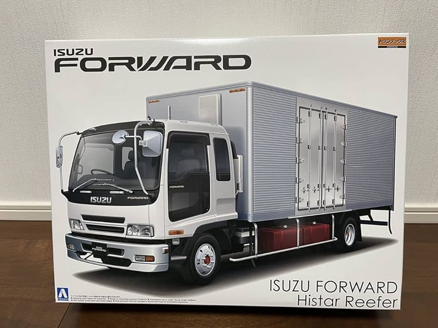 Amazon | アオシマ いすゞ フォワード ハイスター冷凍車 1/32 ヘビー