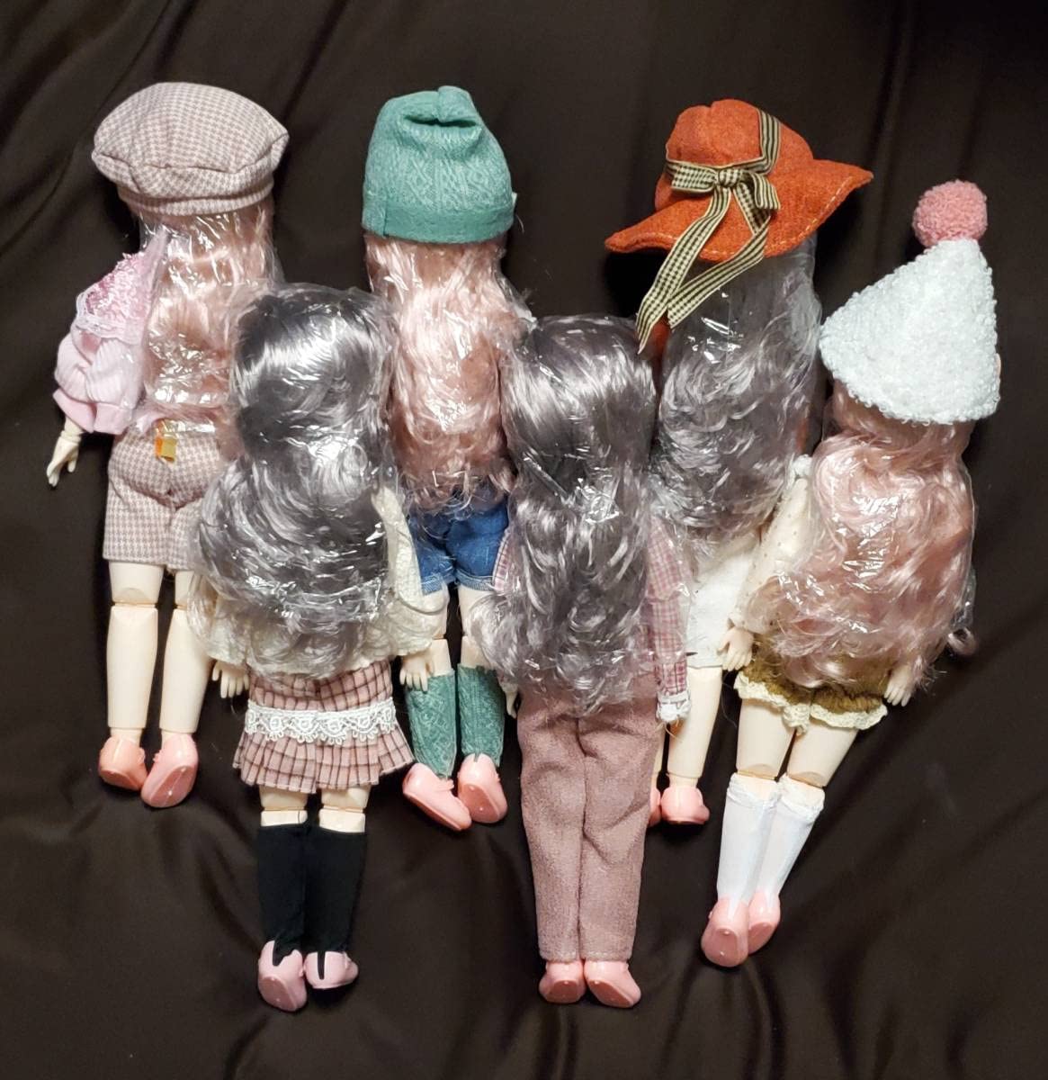 Amazon | 関節可動式 着せかえ人形【全6種セット】 ~アミューズメント