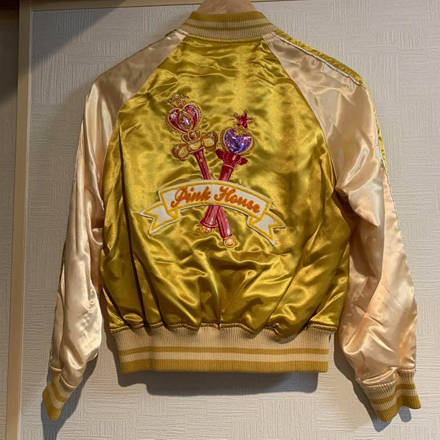 Amazon.co.jp: ピンクハウス セーラームーン スカジャン 伊勢丹 : ホビー