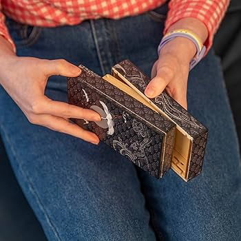 Amazon.com: Bits and Pieces 10 Step Secret Puzzle Box Japanese