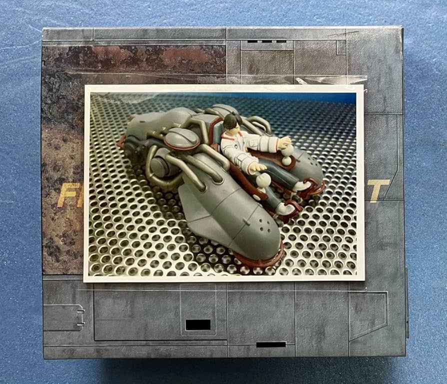 Amazon.co.jp: カップヌードル サンライズ アニメ フリーダム