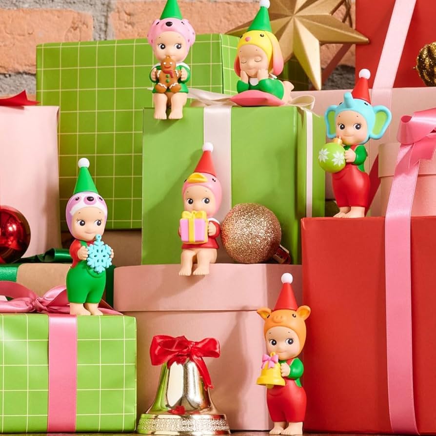 Amazon.com: Sonny Angel Santa's Little Helper Series - 1 Sealed